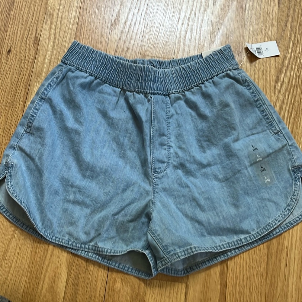 Gap kids denim shirts size large NWT